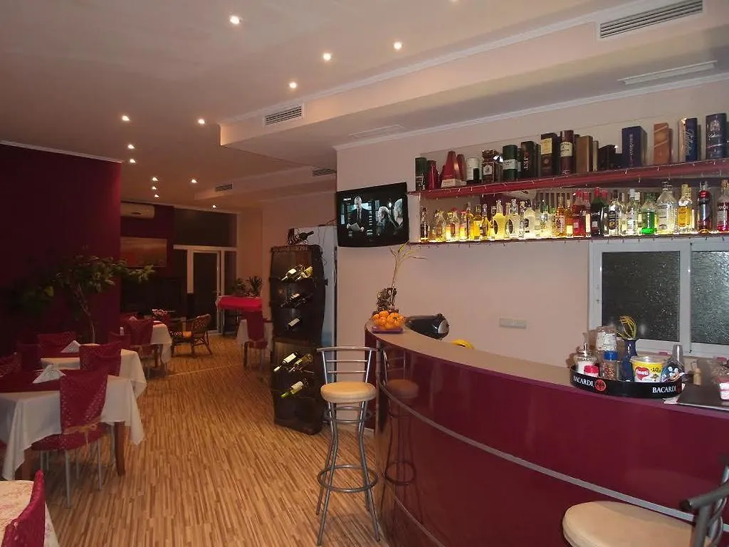 Hotel Paradise Golden Sands 3*,