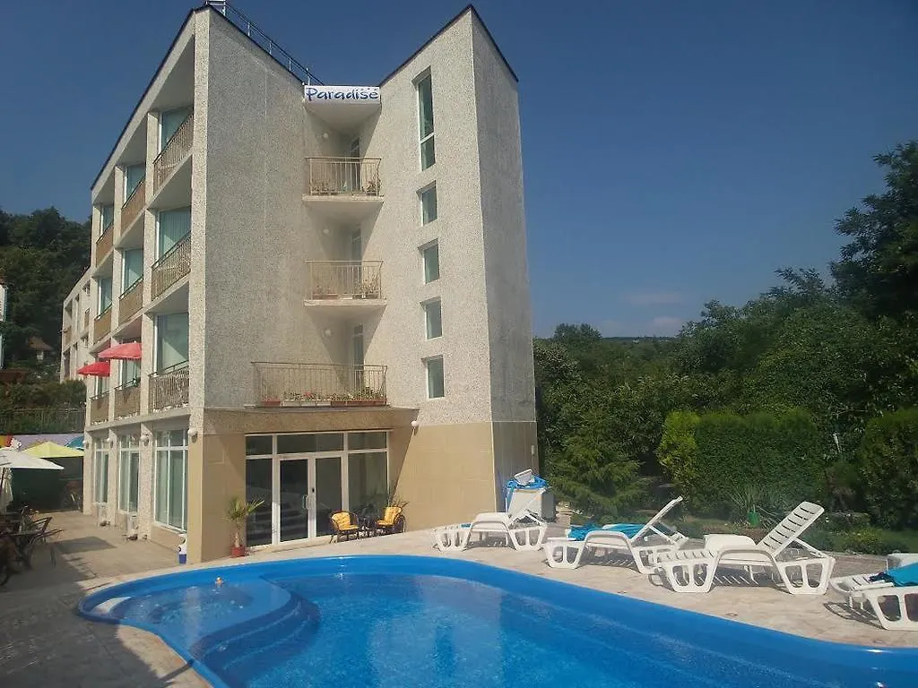 Hotel Paradise location
