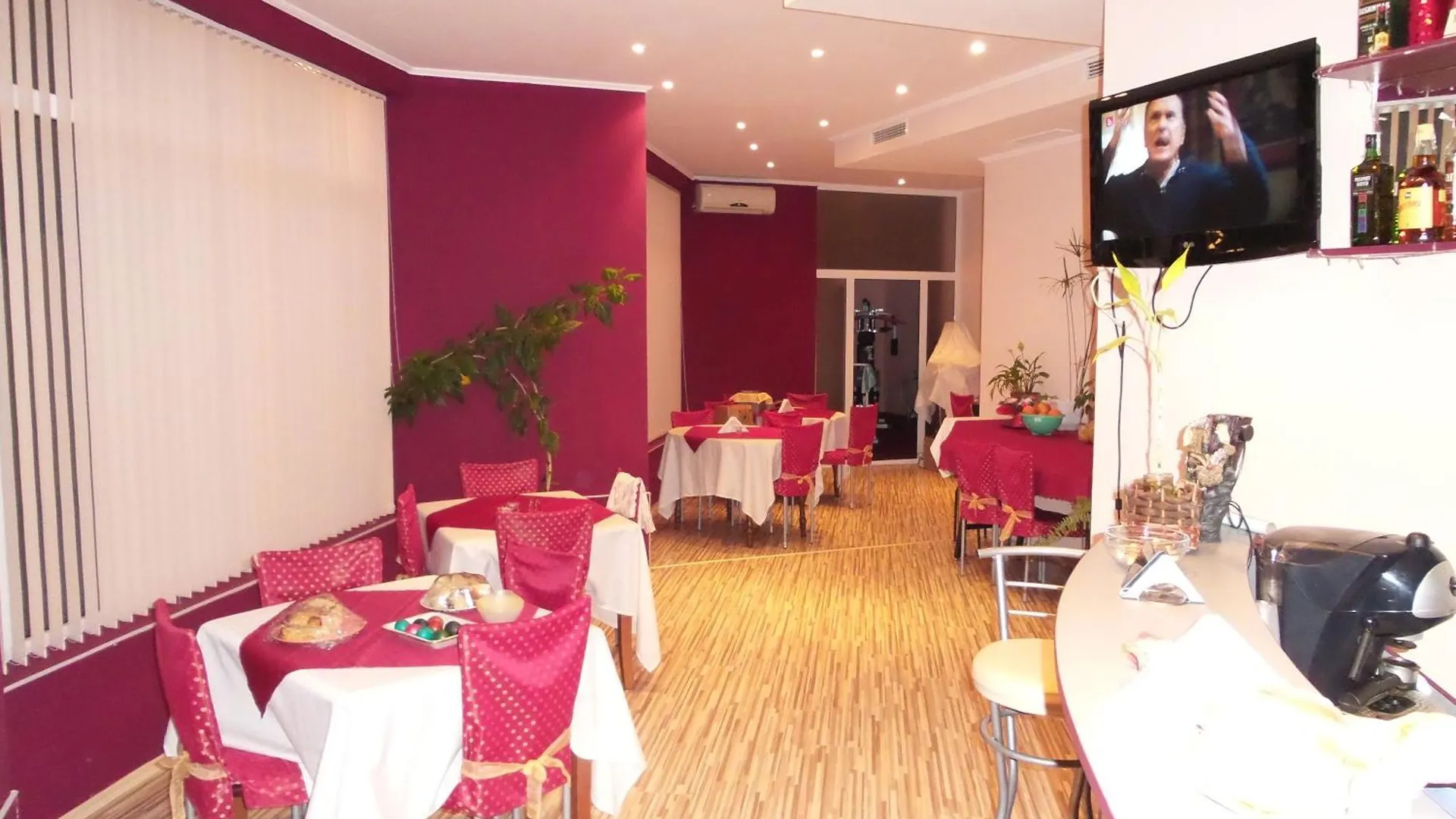 Hotel Paradise Golden Sands 3*,  Bulgaria