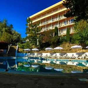 Vezhen - Free Parking Hotel