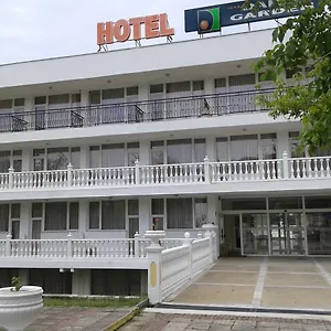 Dahlia Garden Hotel